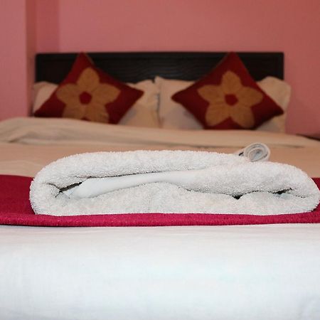 Hotel Dali Nepal Катманду Екстер'єр фото